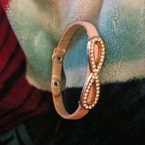 Vintage Infiniti bracelet-$5 add on